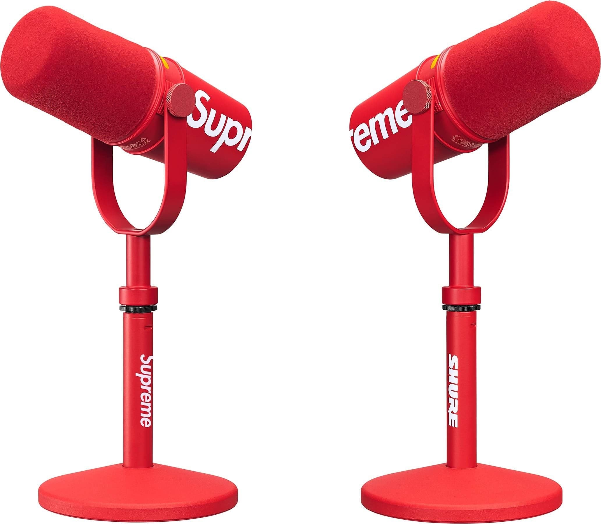 Supreme®/Shure MV7+ Microphone